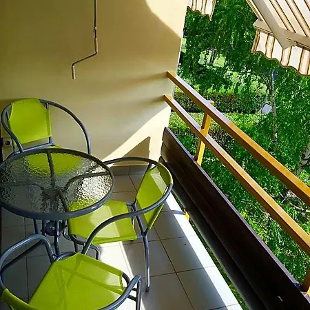 Kosztolányi Aparthotel 3*