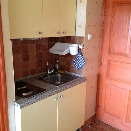 Kosztolanyi Apartmanhaz バラトンフレド