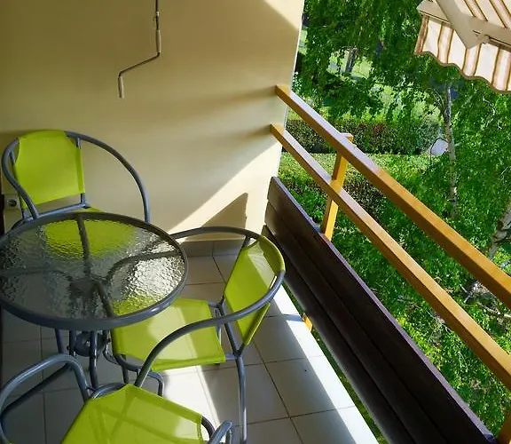 Kosztolanyi Apartmanhaz