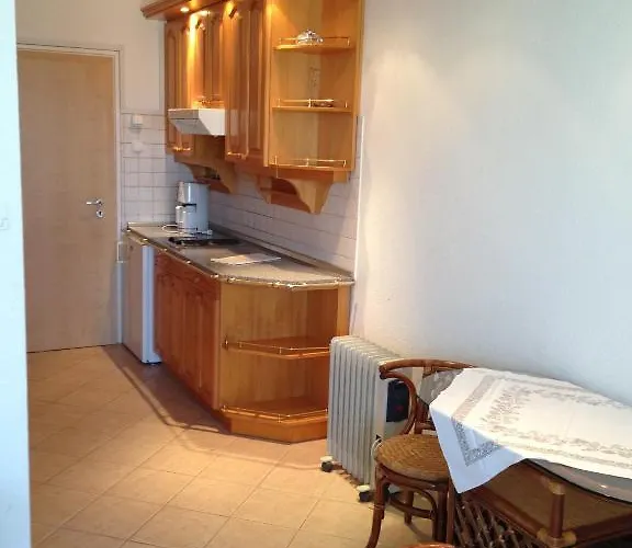 Kosztolanyi Apartmanhaz 3*