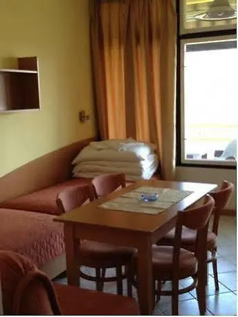 Kosztolanyi Apartmanhaz